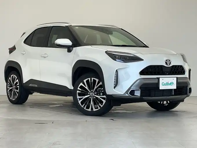 新着情報“ヤリスクロスZ アドベンチャー”2023年式プラチナホワイトパールマイカ入荷しました！