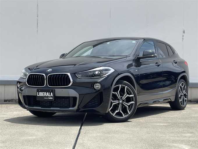 新着情報“Ｘ２xDrive 18d MスポーツX”2020年式サファイアブラックP入荷しました！