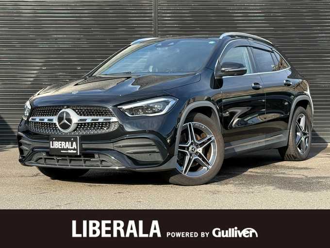 新着情報“ＧＬＡクラスGLA200d 4マチック AMGラインパッケージ”2022年式黒入荷しました！