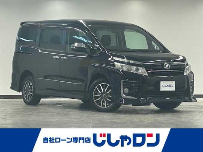 新着情報“ヴォクシーZS 煌”2014年式ブラッキッシュアゲハガラスフレーク入荷しました！