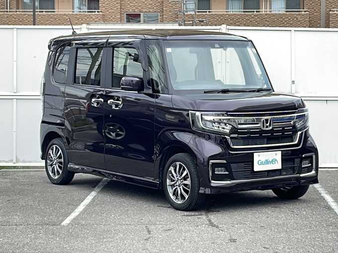 新着情報“Ｎ－ＢＯＸカスタムL”2021年式プレミアムディープバイオレットパール入荷しました！