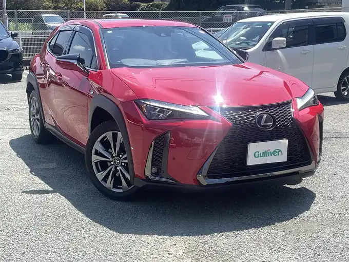 新着情報“ＵＸUX250h Fスポーツ”2022年式マダーレッド入荷しました！