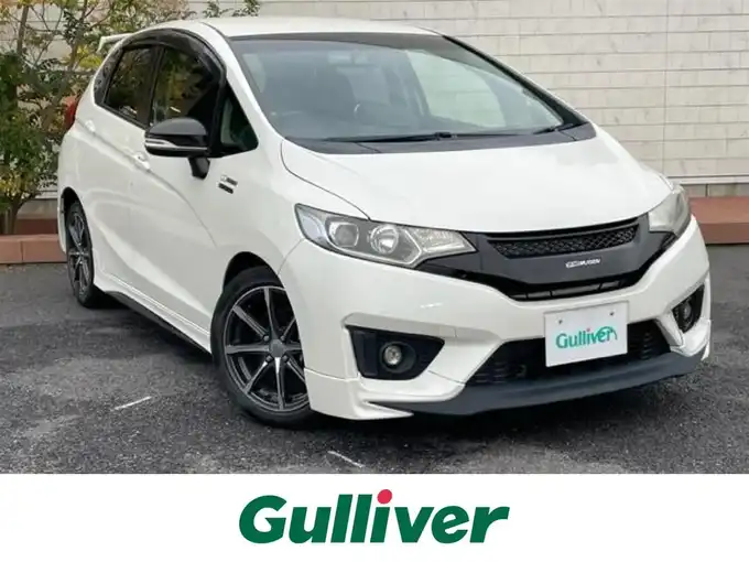 新着情報“フィットハイブリッドハイブリッド・Lパッケージ”2013年式プレミアムホワイトパール入荷しました！