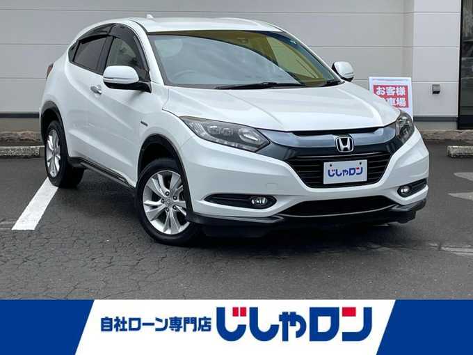 新着情報“ヴェゼルハイブリッドX”2015年式ホワイトオーキッドパール入荷しました！