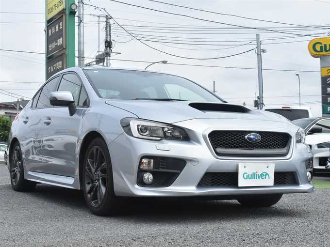 新着情報“ＷＲＸ Ｓ４2．0GTアイサイト”2015年式アイスシルバーメタリック入荷しました！