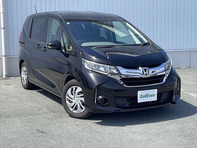 新着情報“フリードG・ホンダセンシング”2018年式プレミアムスパークルブラックパール入荷しました！