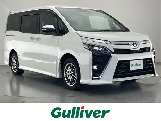 新着情報“ヴォクシーハイブリッドZS 煌Ⅲ”2021年式ホワイト