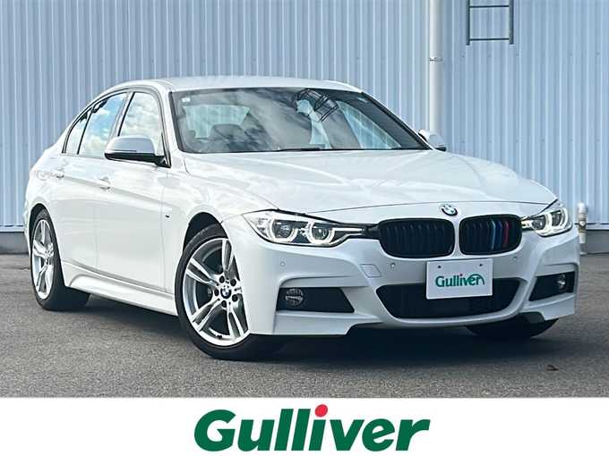 新着情報“３シリーズ320i Mスポーツ”2018年式アルピンホワイトⅢ入荷しました！