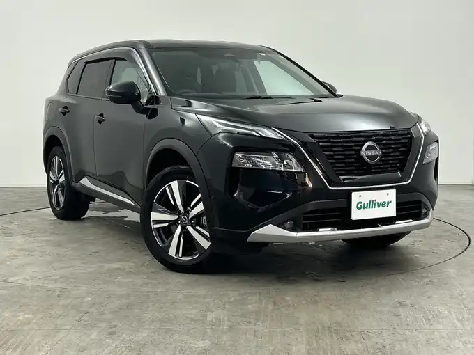 新着情報“エクストレイルG e－4ORCE”2023年式ダイヤモンドブラック入荷しました！