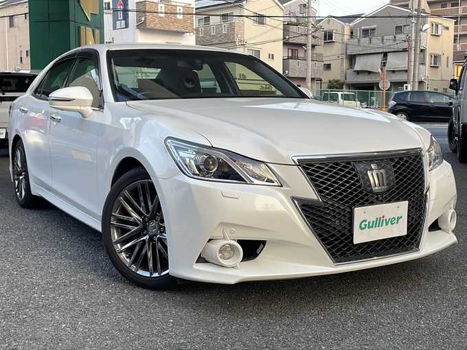 新着情報“クラウンアスリートG”2015年式ホワイトパールクリスタルシャイン入荷しました！