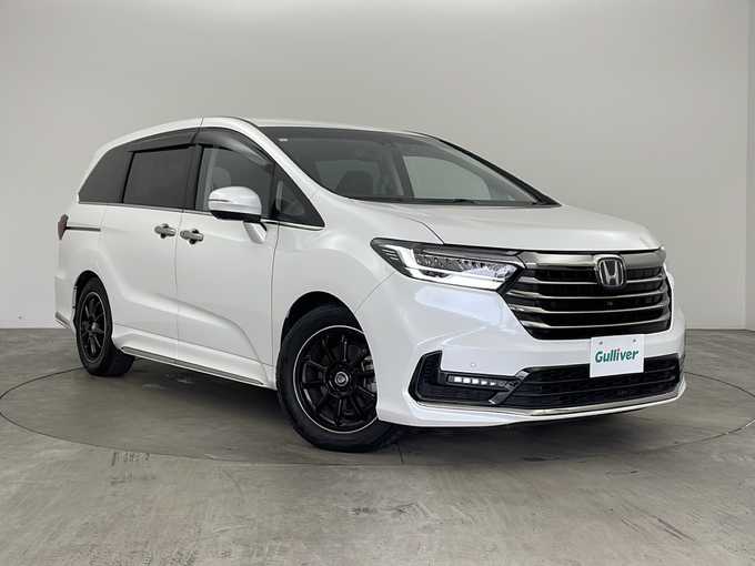 新着情報“オデッセイハイブリッドe:HEVアブソルート・EX”2021年式プラチナホワイトパール入荷しました！