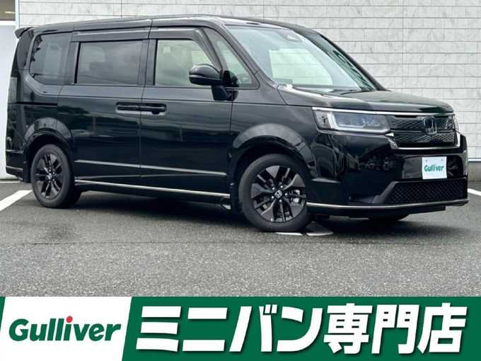 新着情報“ステップワゴンe:HEVスパーダ”2022年式クリスタルブラックパール入荷しました！