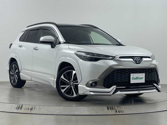 新着情報“カローラクロスハイブリッド Z”2022年式プラチナホワイトパールマイカ入荷しました！