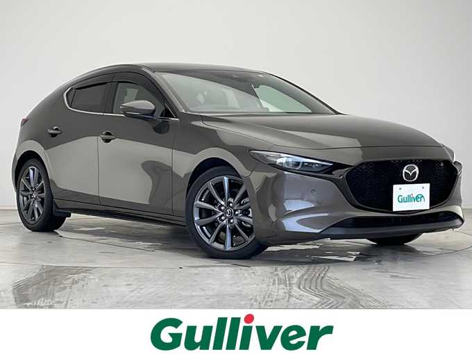 新着情報“ＭＡＺＤＡ３ファストバックXDプロアクティブ”2020年式チタニウムフラッシュマイカ入荷しました！