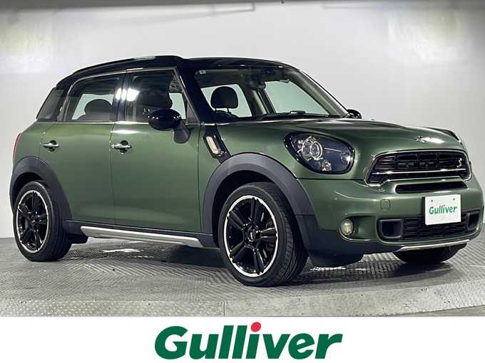 新着情報“ＭＩＮＩクーパーSD クロスオーバー”2016年式緑Ⅱ入荷しました！