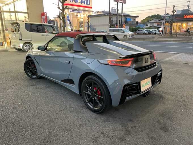 車両画像03