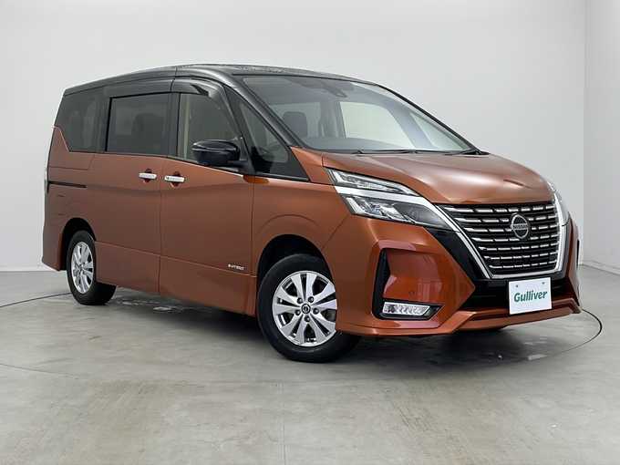 新着情報“セレナハイウェイスターV”2019年式サンライズオレンジ/ダイヤモンドブラック入荷しました！