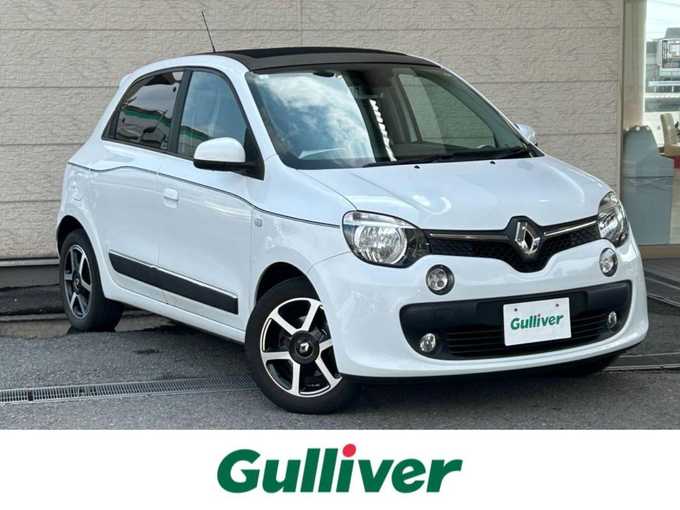 新着情報“トゥインゴインテンス キャンバストップ”2017年式白入荷しました！