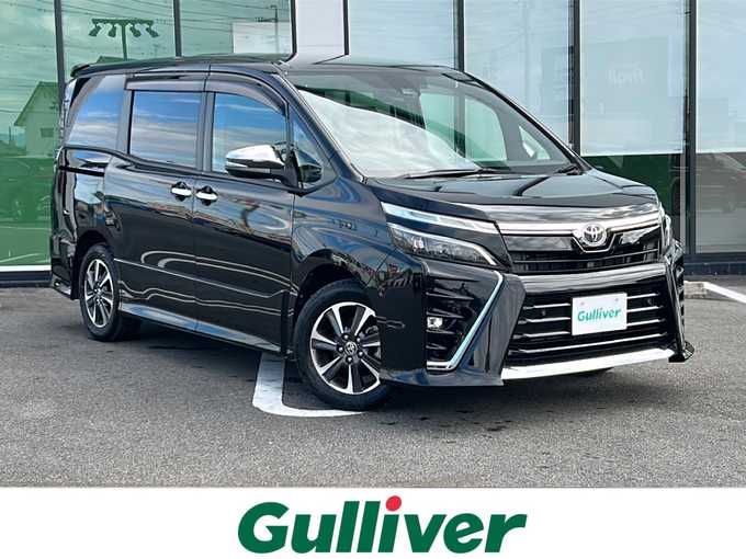 新着情報“ヴォクシーZS 煌Ⅱ”2020年式ブラック入荷しました！