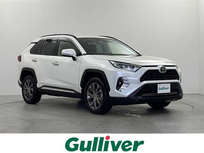 新着情報“ＲＡＶ４X”2022年式ホワイトパールクリスタルシャイン入荷しました！