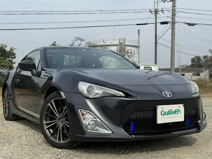 新着情報“８６GT”2013年式黒入荷しました！