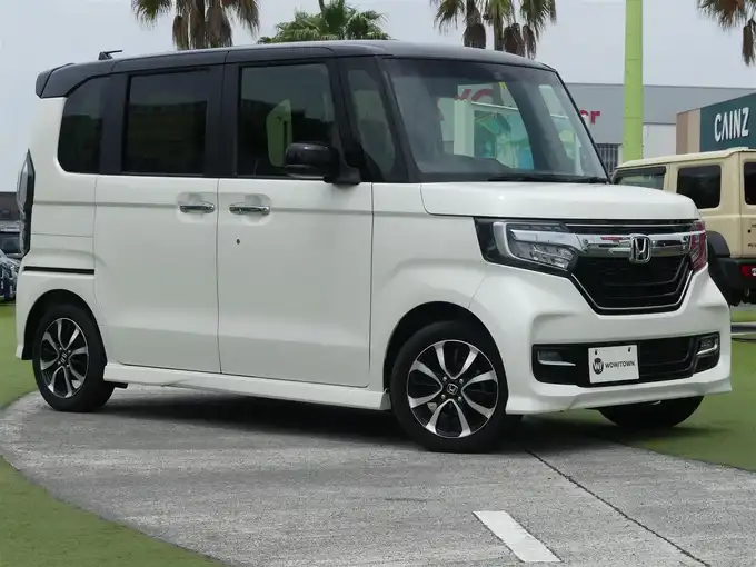 新着情報“Ｎ－ＢＯＸカスタムG・Lホンダセンシング”2018年式プレミアムホワイトパールⅡ入荷しました！