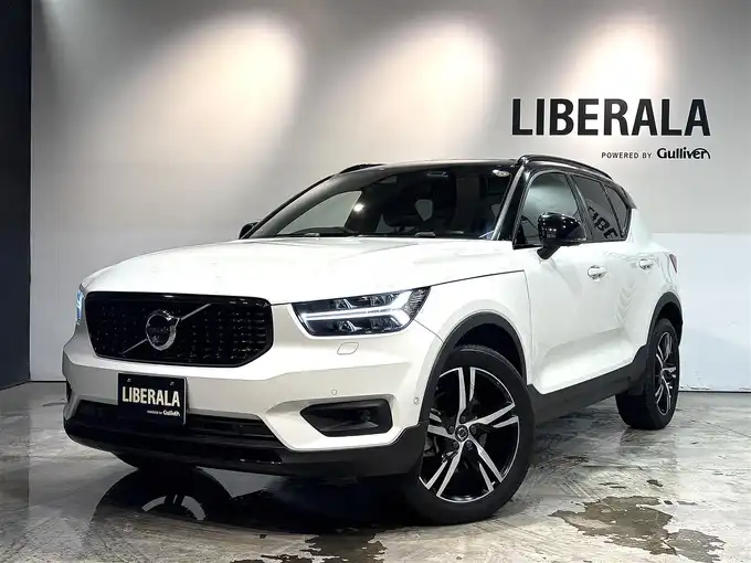 新着情報“ＸＣ４０T5 AWD Rデザイン”2019年式クリスタルホワイトP入荷しました！