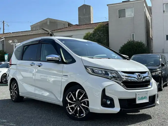 新着情報“フリードハイブリッドハイブリッド・Gホンダセンシング”2019年式ホワイトオーキッドパール入荷しました！