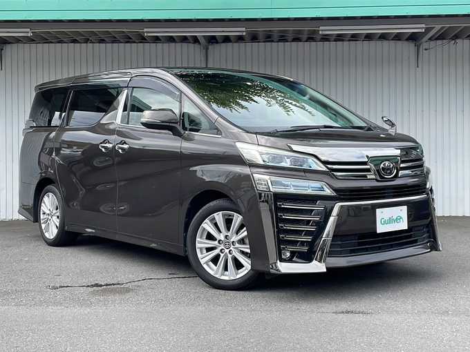 新着情報“ヴェルファイア2．5Z”2020年式グラファイトM入荷しました！