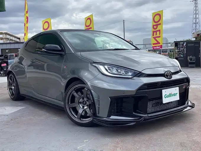 新着情報“ＧＲヤリスRZ ハイパフォーマンス”2025年式ガンＭ入荷しました！