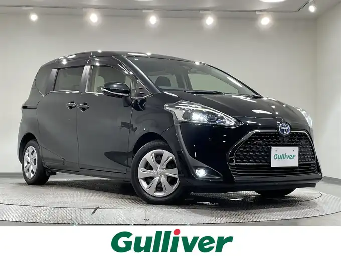 新着情報“シエンタハイブリッド ファンベースG”2020年式ブラックマイカ入荷しました！