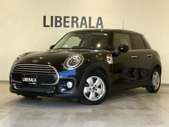 新着情報“ＭＩＮＩヴィクトリア”2019年式黒入荷しました！