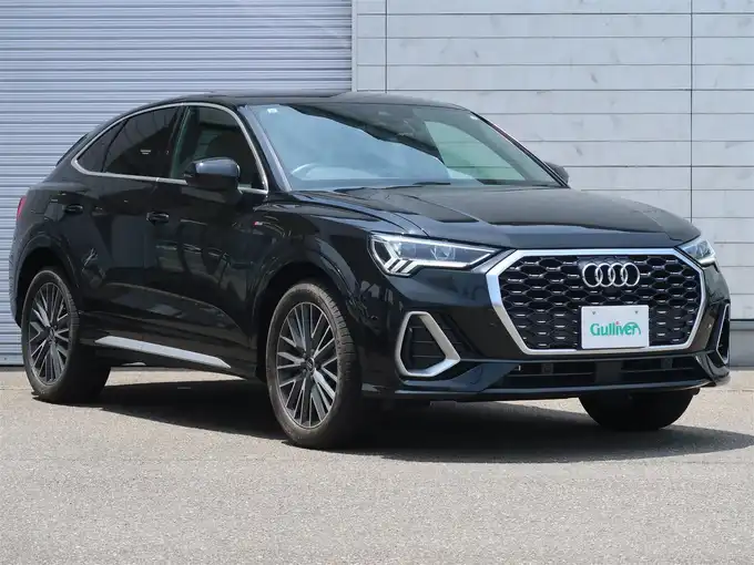 新着情報“Ｑ３スポーツバック35TFSI Sライン”2021年式ミトスブラックメタリック入荷しました！