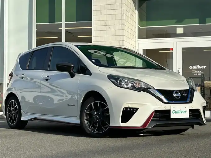 新着情報“ノートe－パワーニスモ S”2018年式ブリリアントホワイトパール入荷しました！