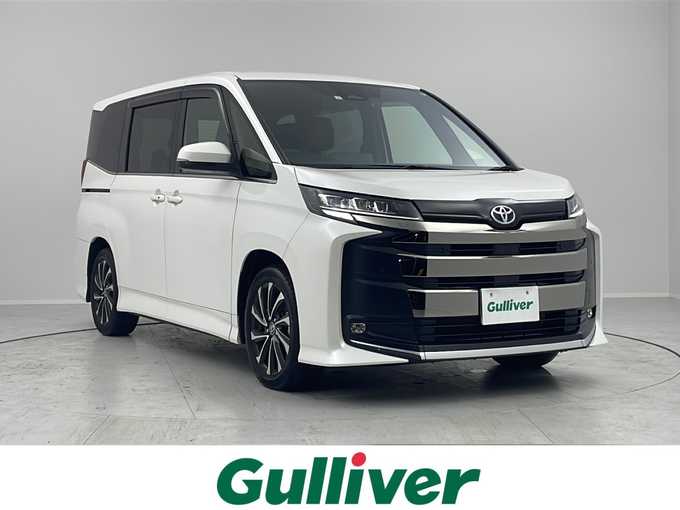 新着情報“ノアハイブリッドS－Z”2023年式ホワイトパールクリスタルシャイン入荷しました！