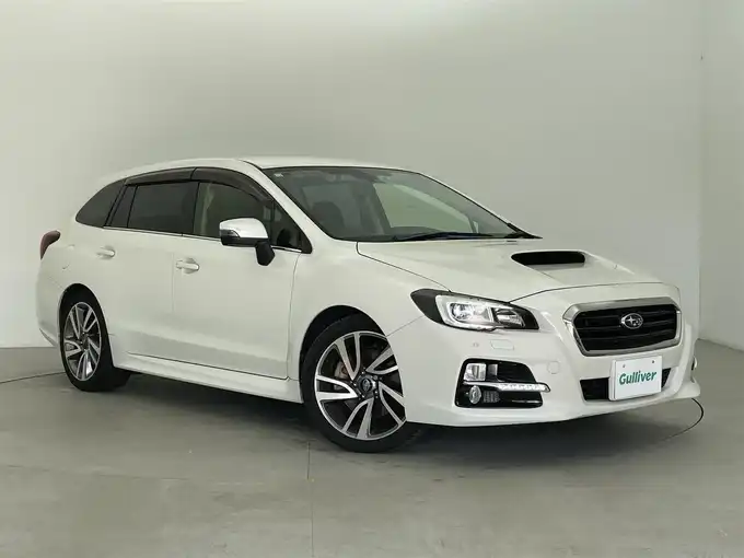 新着情報“レヴォーグ1．6GT－Sアイサイト”2014年式クリスタルホワイトP入荷しました！