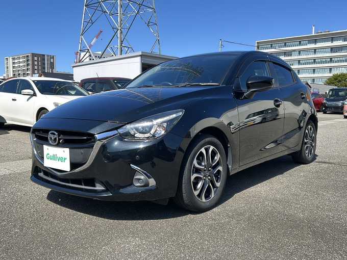 新着情報“デミオXDツーリング”2019年式ジェットブラックマイカ入荷しました！