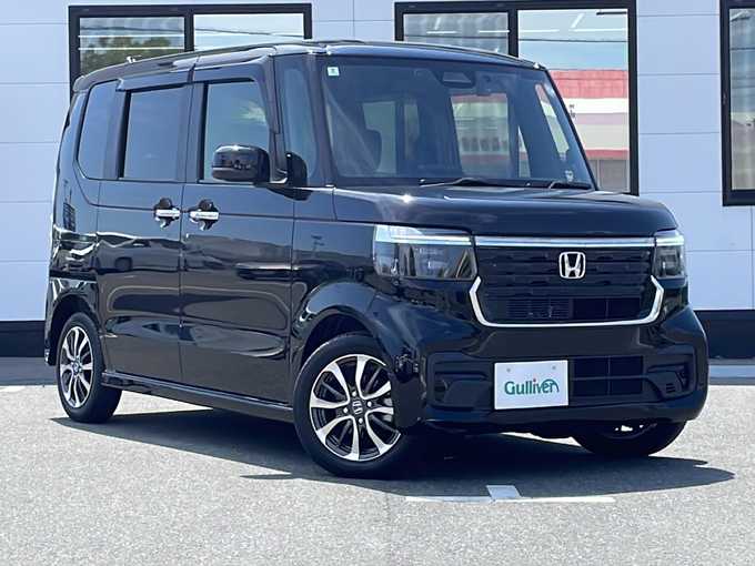 新着情報“Ｎ－ＢＯＸカスタムベースグレード”2024年式クリスタルブラックパール入荷しました！