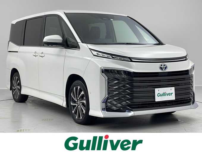 新着情報“ヴォクシーハイブリッドS－Z”2023年式ホワイトパールクリスタルシャイン入荷しました！