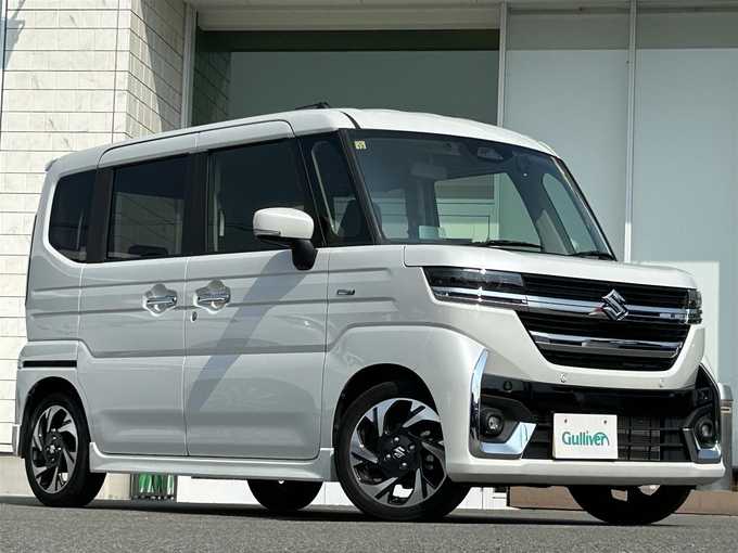 新着情報“スペーシアカスタムハイブリッドXSターボ”2023年式ピュアホワイトP入荷しました！