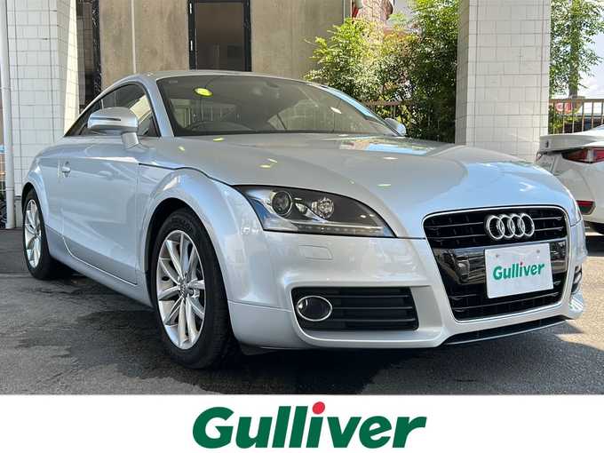 新着情報“ＴＴクーペ1．8TFSI”2013年式シルバー入荷しました！