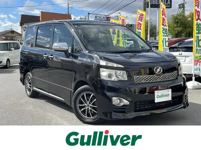 新着情報“ヴォクシーZS 煌Ⅱ”2012年式ブラック入荷しました！