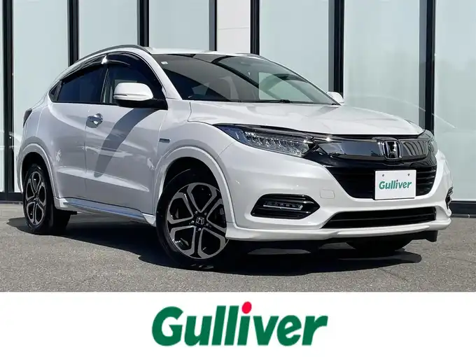 新着情報“ヴェゼルハイブリッドZ・ホンダセンシング”2018年式プラチナホワイトパール入荷しました！