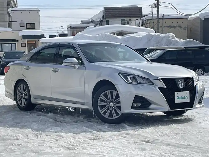 新着情報“クラウン アスリートG i－Four”2017年式シルバーM入荷しました！