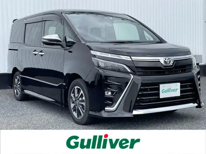 新着情報“ヴォクシーZS 煌Ⅲ”2021年式ブラック入荷しました！