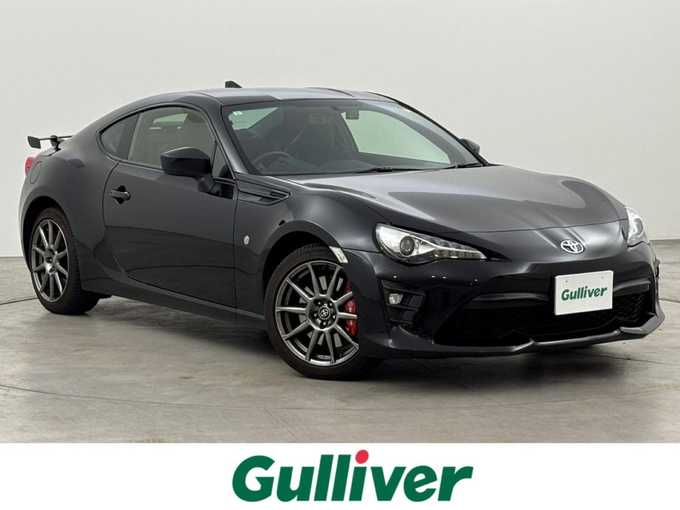 新着情報“８６GTリミテッド ハイパフォーマンスパッケージ”2017年式クリスタルブラックシリカ入荷しました！