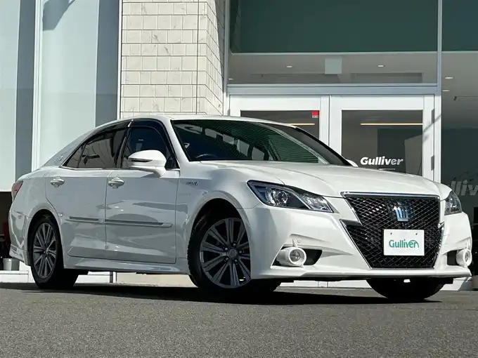 新着情報“クラウンハイブリッドアスリートS”2014年式ホワイトパールクリスタルシャイン入荷しました！