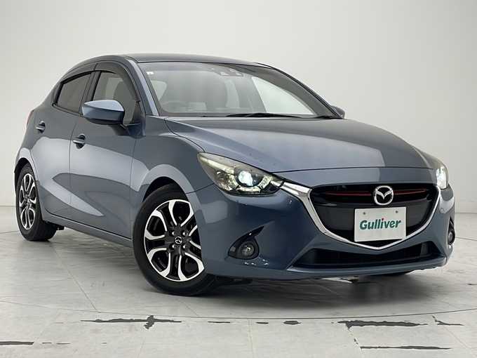 新着情報“デミオXDツーリング”2015年式ブルーリフレックスマイカ入荷しました！