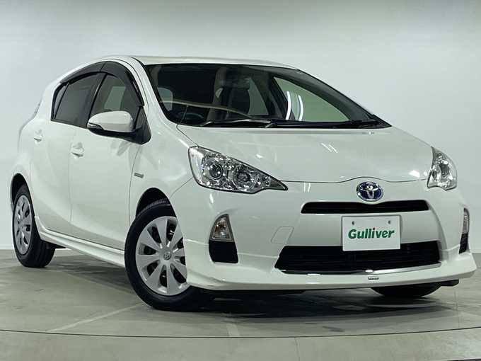 新着情報“アクアG”2014年式ライムホワイトパールクリスタルシャイン入荷しました！