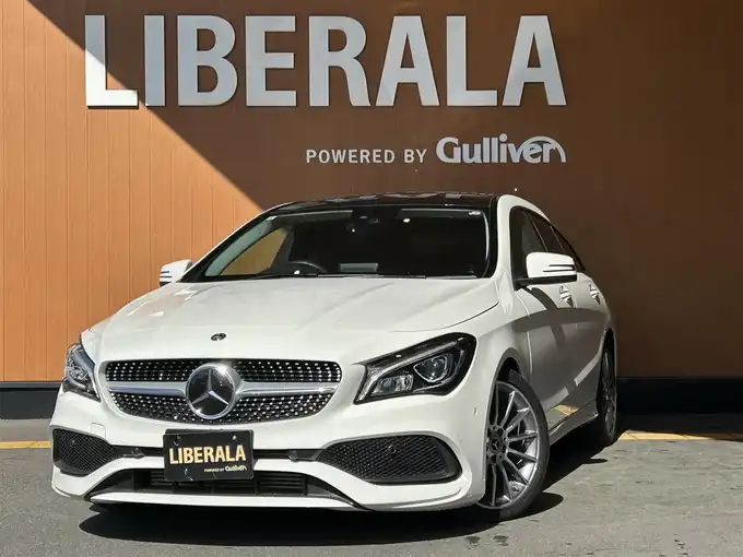 新着情報“ＣＬＡクラス シューティングブレークCLA180 シューティングブレーク AMG スタイル”2017年式カルサイトホワイト入荷しました！